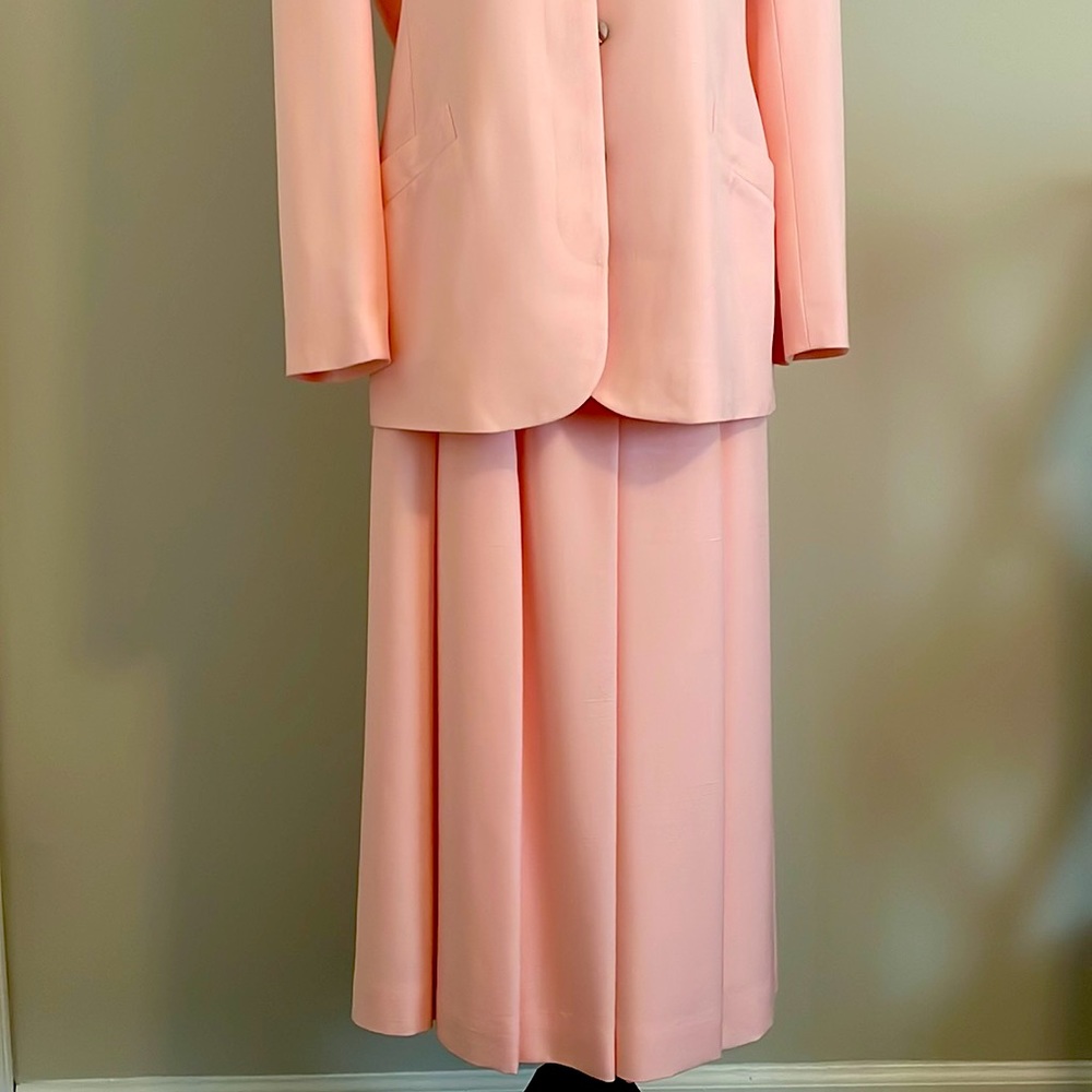 Vintage two piece Christian Dior suit - Picture 2 of 16